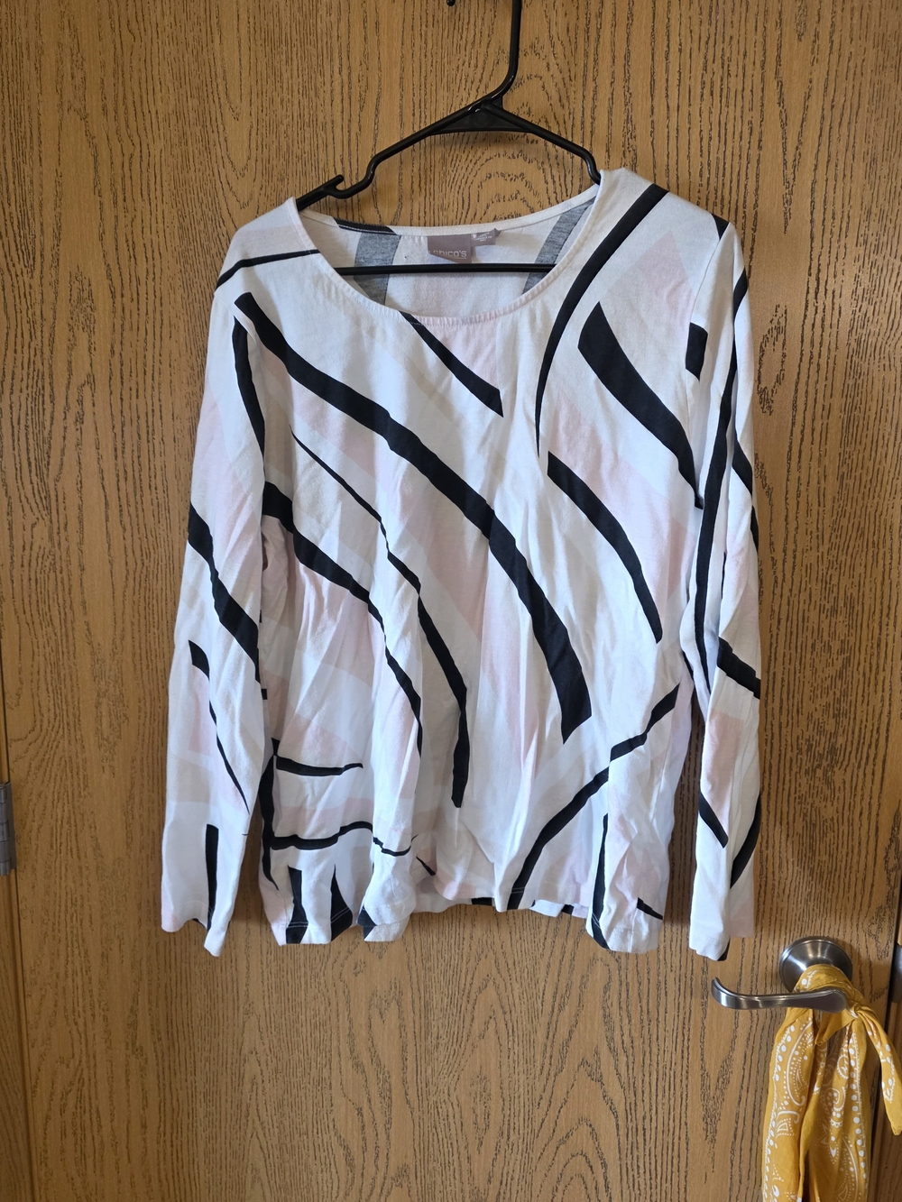 Women's Long Sleeve Abstract Stripe Top - White & Black